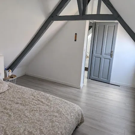 With Private Parking * Courcelles-les-Lens